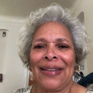 Meet your Posher, Clara